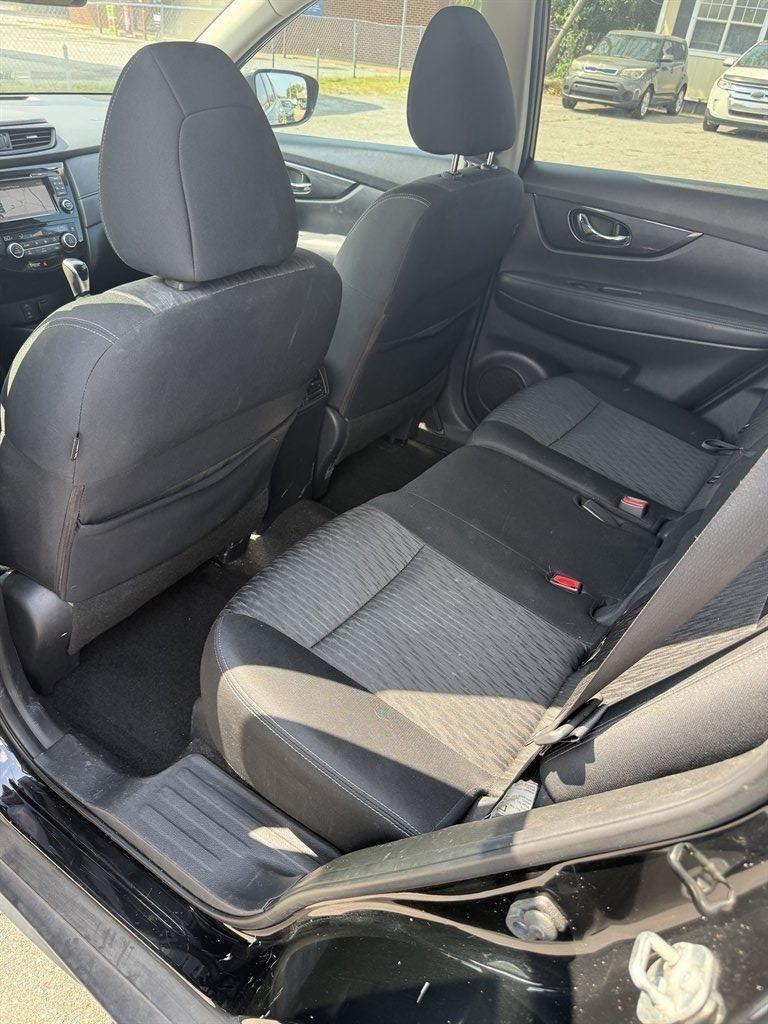 2017 Nissan Rogue SV - Photo 6